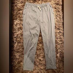 Vuori Men's Gray Light Sweatpants
